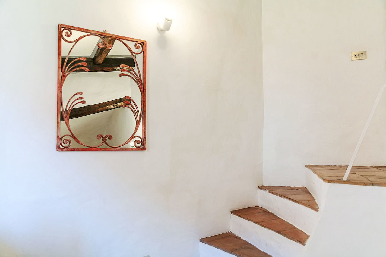 Agenzia Immobiliare vendite e affitti case appartamenti ville casali stazzi Costa Smeralda, Arzachena, Palau, Cannigione, la Conia, Baja Sardinia, Porto Cervo, Porto Sole, Abbiadori, Costa Smeralda e Porto Rotondo.