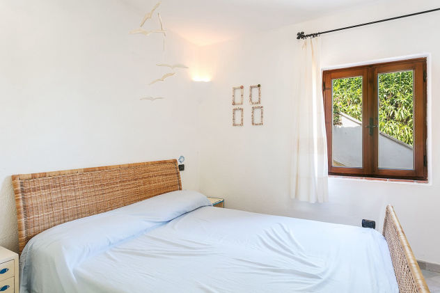Agenzia Immobiliare vendite e affitti case appartamenti ville casali stazzi Costa Smeralda, Arzachena, Palau, Cannigione, la Conia, Baja Sardinia, Porto Cervo, Porto Sole, Abbiadori, Costa Smeralda e Porto Rotondo.