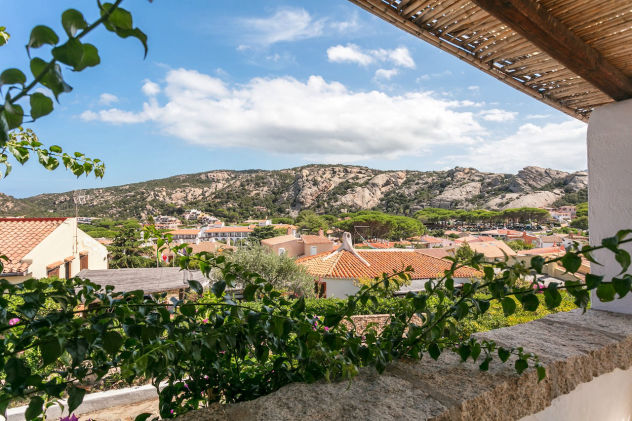 Agenzia Immobiliare vendite e affitti case appartamenti ville casali stazzi Costa Smeralda, Arzachena, Palau, Cannigione, la Conia, Baja Sardinia, Porto Cervo, Porto Sole, Abbiadori, Costa Smeralda e Porto Rotondo.