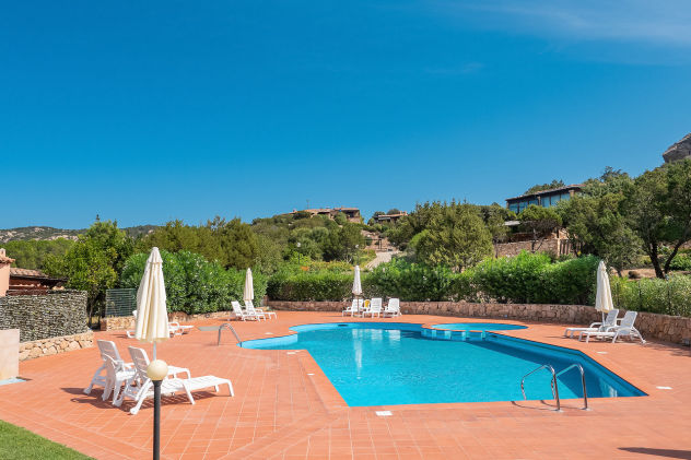 Agenzia Immobiliare vendite e affitti case appartamenti ville casali stazzi Costa Smeralda, Arzachena, Palau, Cannigione, la Conia, Baja Sardinia, Porto Cervo, Porto Sole, Abbiadori, Costa Smeralda e Porto Rotondo.