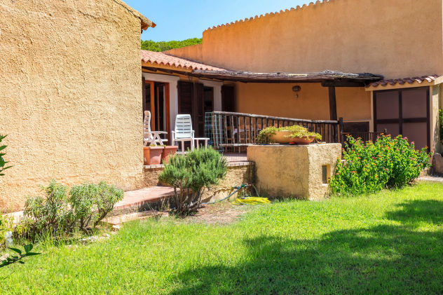 Agenzia Immobiliare vendite e affitti case appartamenti ville casali stazzi Costa Smeralda, Arzachena, Palau, Cannigione, la Conia, Baja Sardinia, Porto Cervo, Porto Sole, Abbiadori, Costa Smeralda e Porto Rotondo.
