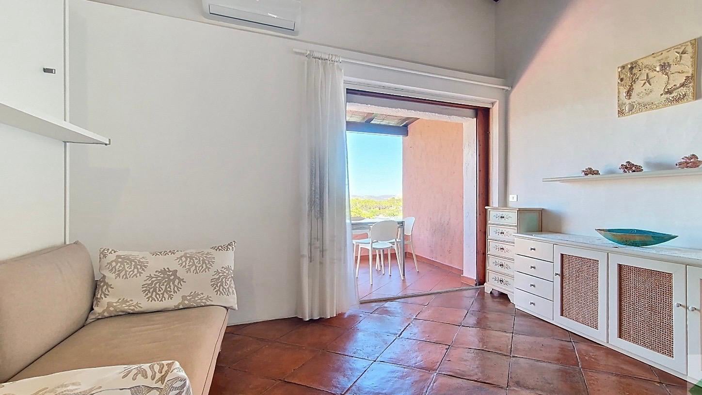 Agenzia Immobiliare vendite e affitti case appartamenti ville casali stazzi Costa Smeralda, Arzachena, Palau, Cannigione, la Conia, Baja Sardinia, Porto Cervo, Porto Sole, Abbiadori, Costa Smeralda e Porto Rotondo.