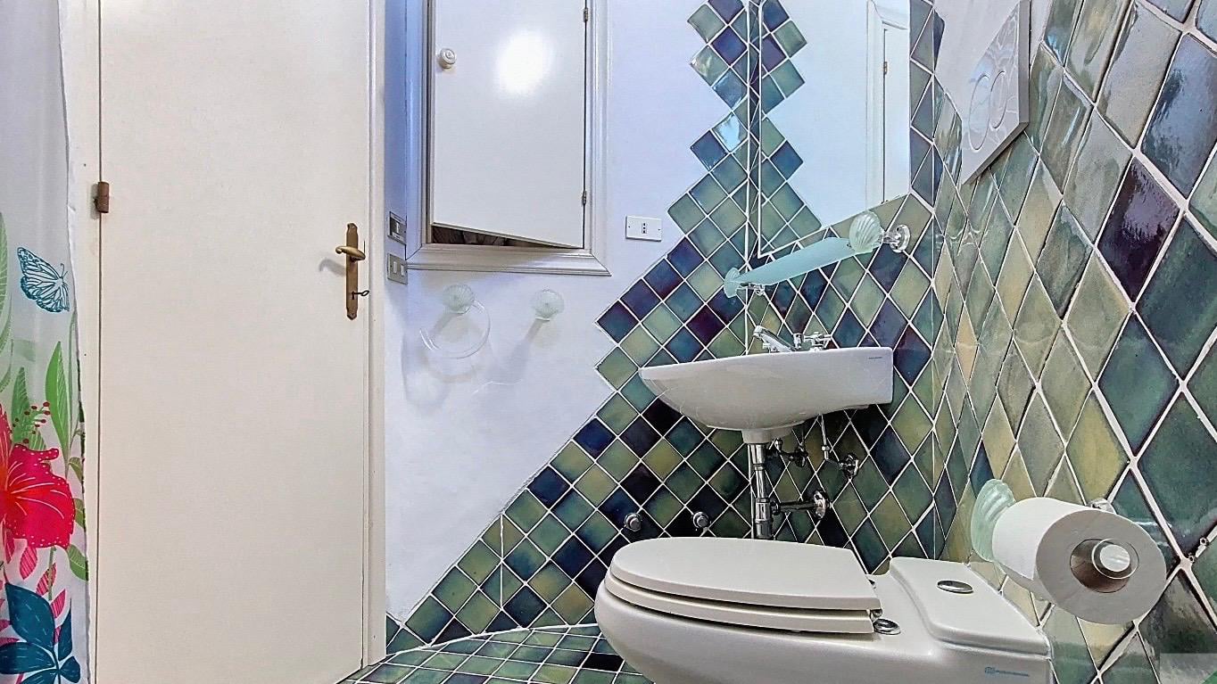 Agenzia Immobiliare vendite e affitti case appartamenti ville casali stazzi Costa Smeralda, Arzachena, Palau, Cannigione, la Conia, Baja Sardinia, Porto Cervo, Porto Sole, Abbiadori, Costa Smeralda e Porto Rotondo.